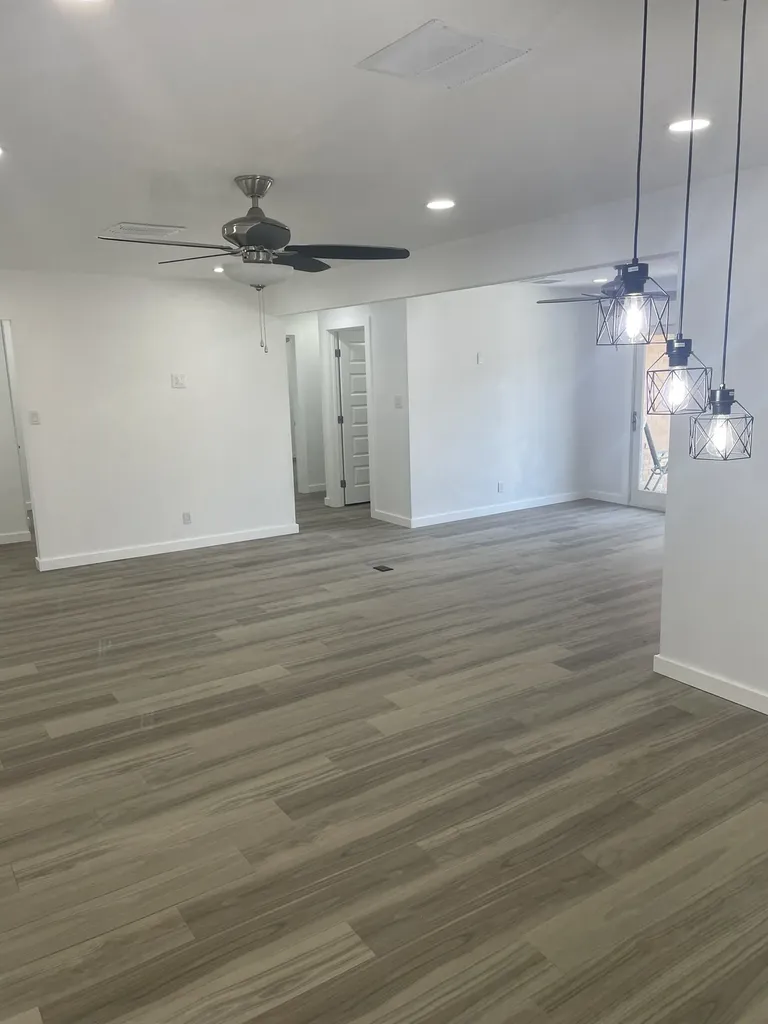 9107 Lindaro Lane Dallas TX 75228