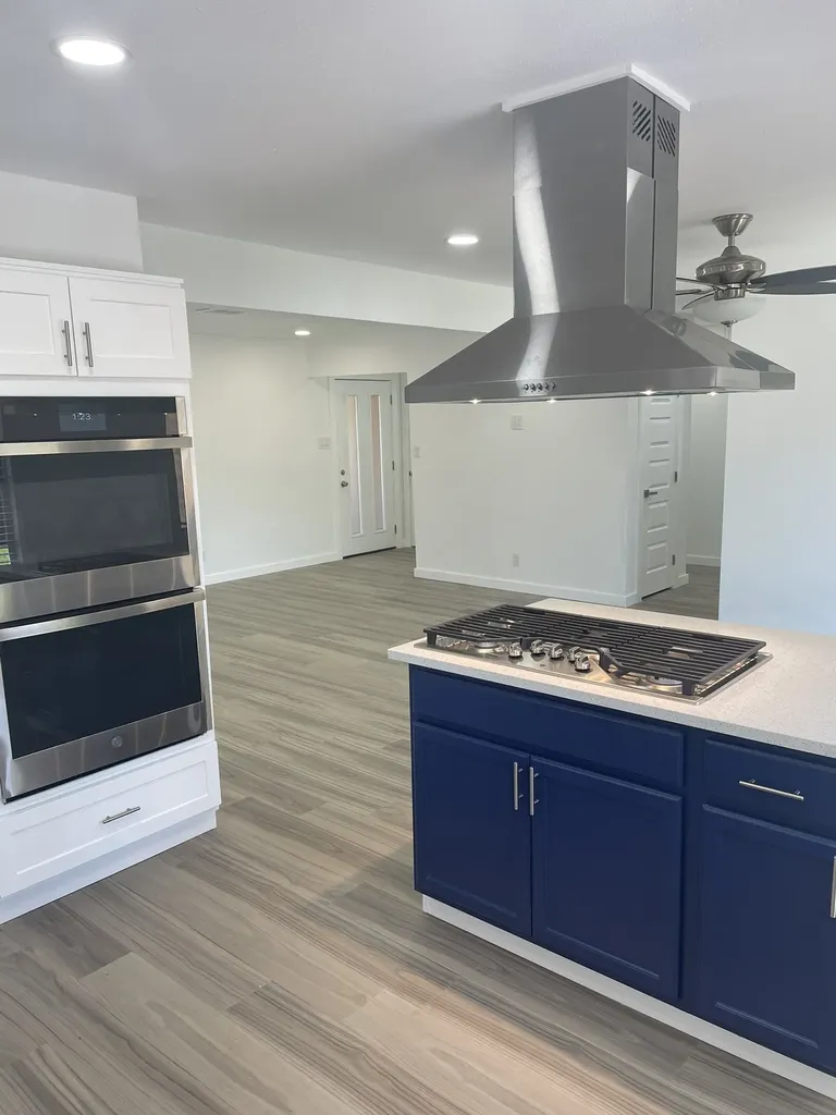 9107 Lindaro Lane Dallas TX 75228