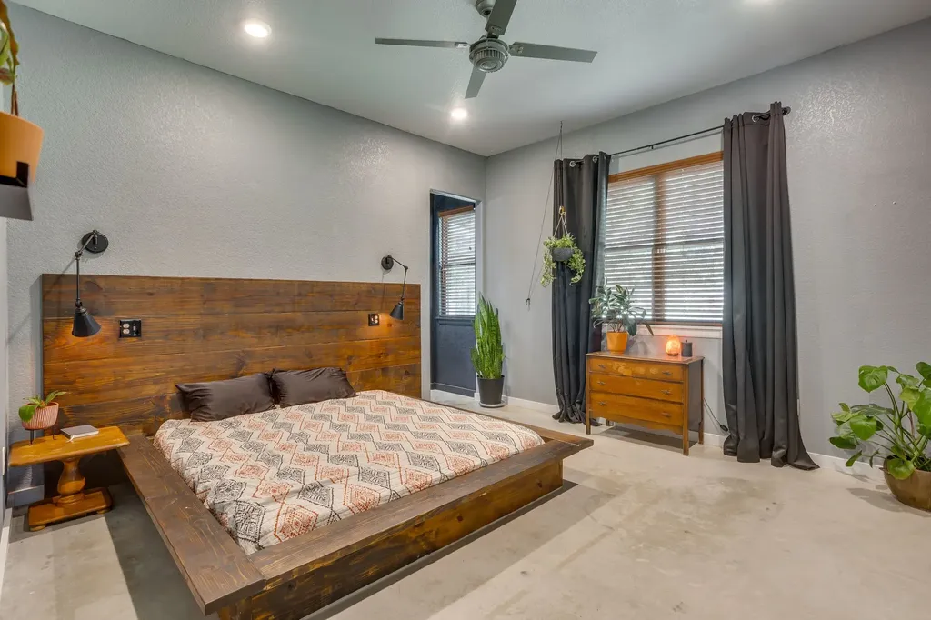 816 Alan Drive Burleson TX 76028