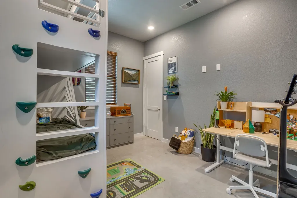 816 Alan Drive Burleson TX 76028