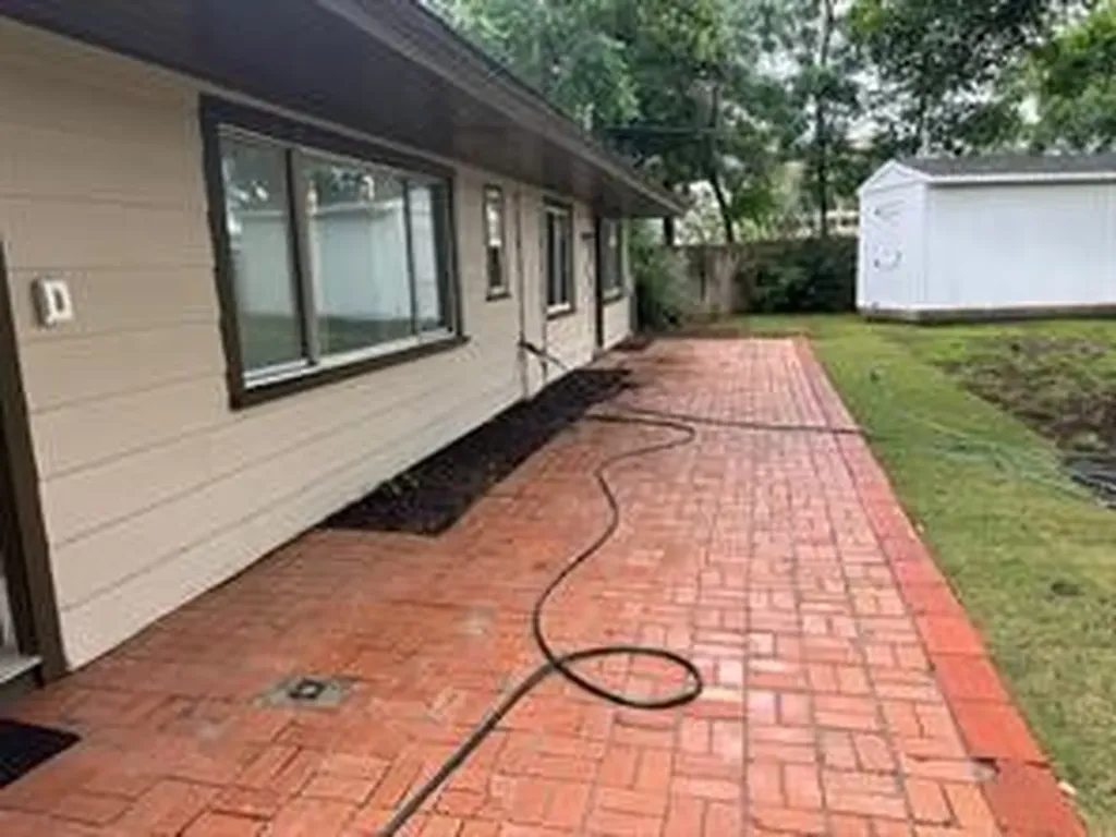 149 Parkwood Avenue Arlington TX 76013