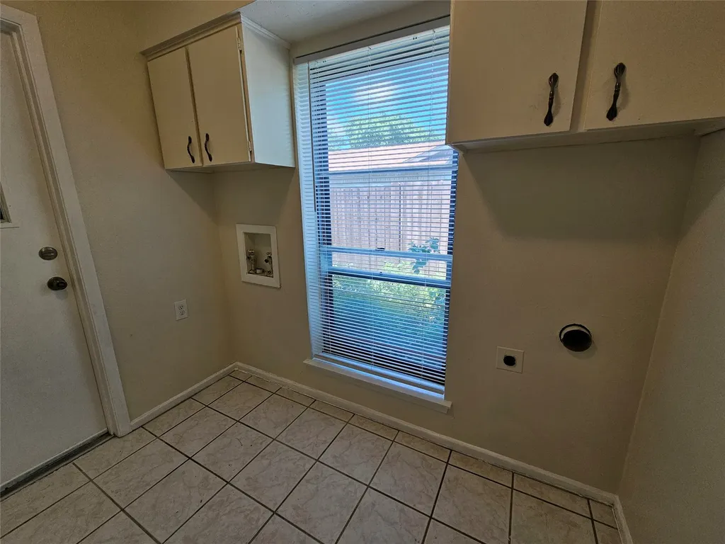 1302 Berkeley Drive Richardson TX 75081
