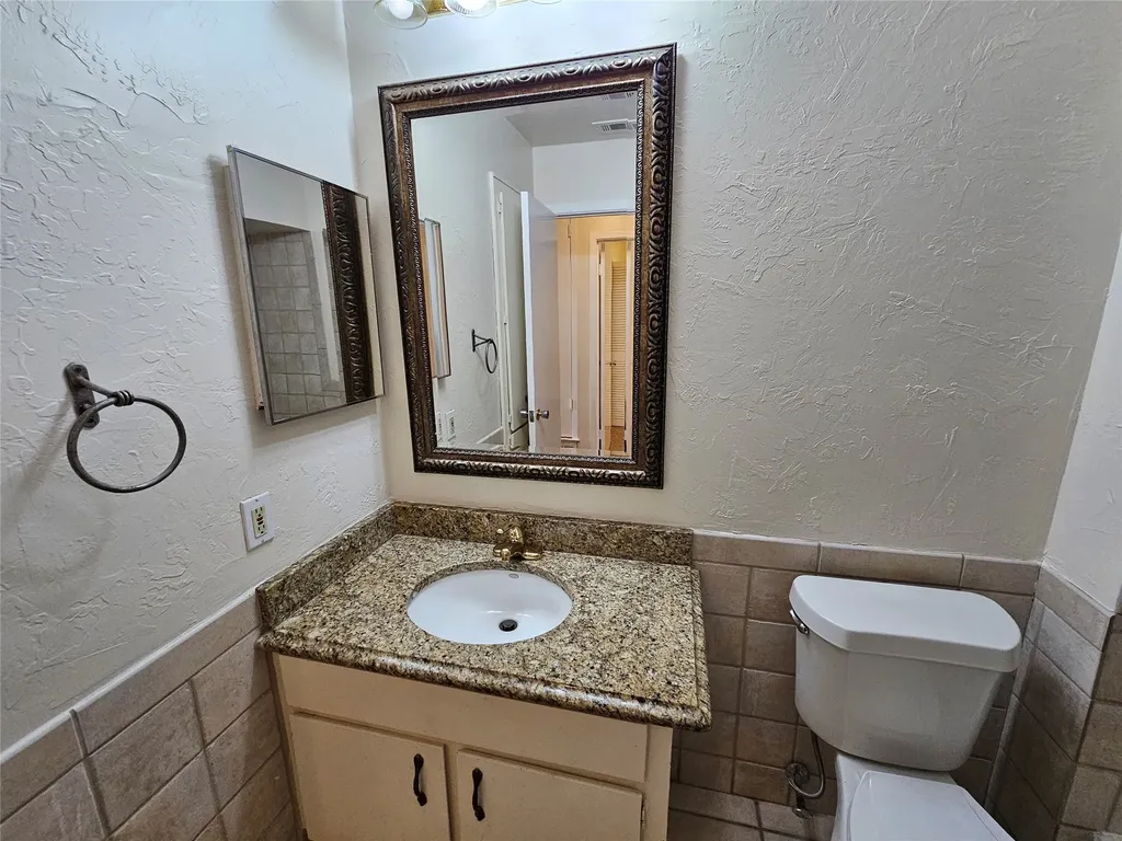 1302 Berkeley Drive Richardson TX 75081