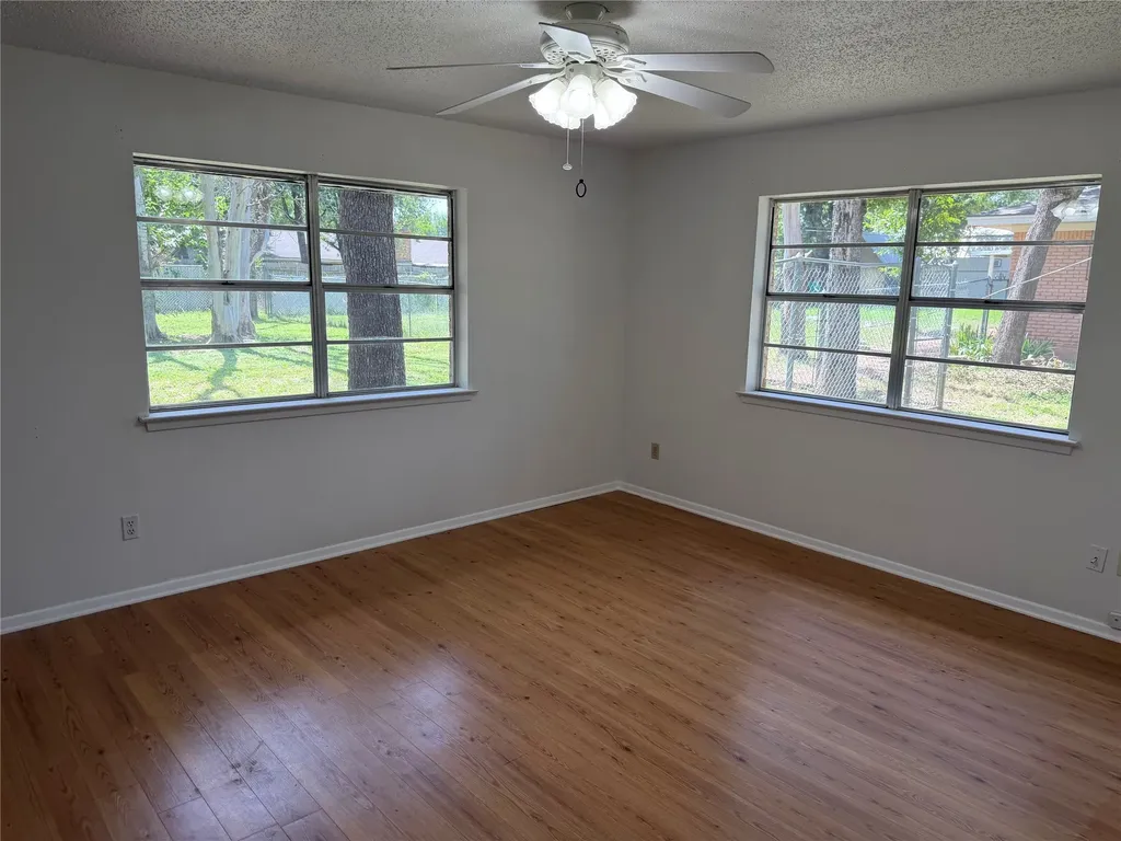 504 Austin Drive Mineral Wells TX 76067