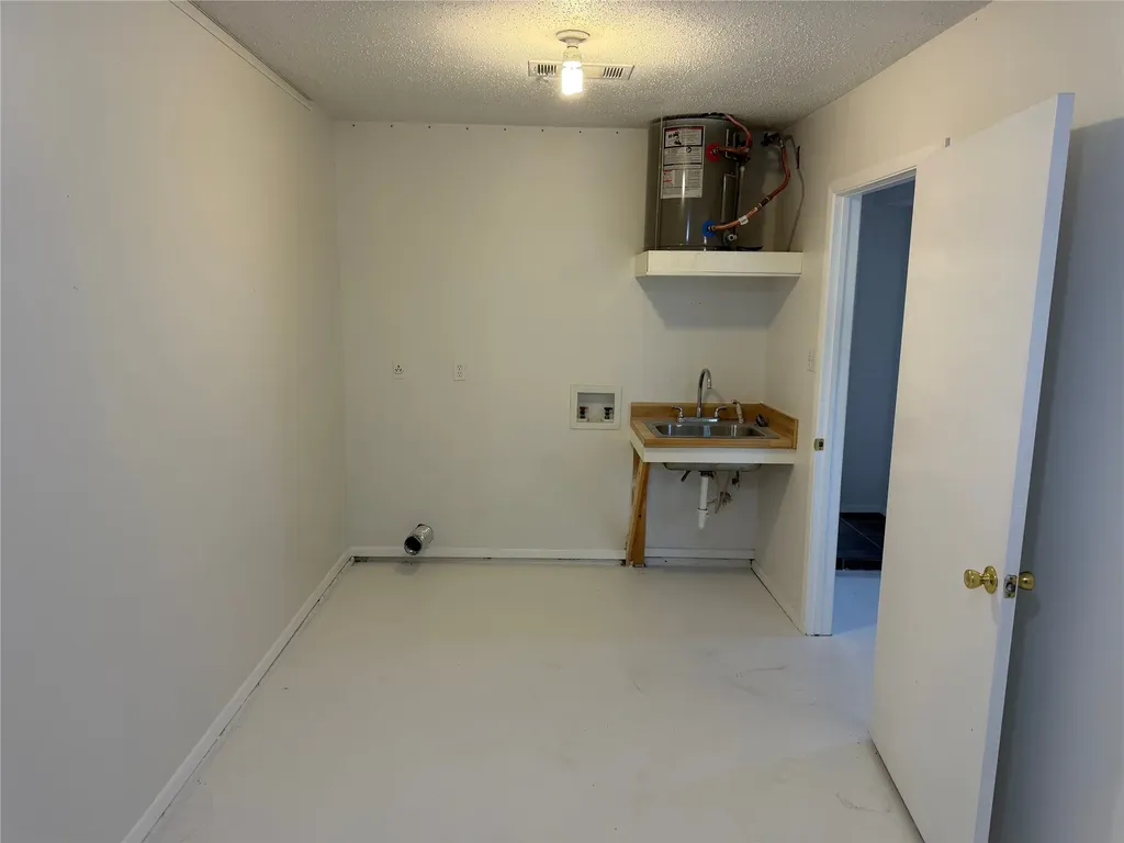 504 Austin Drive Mineral Wells TX 76067