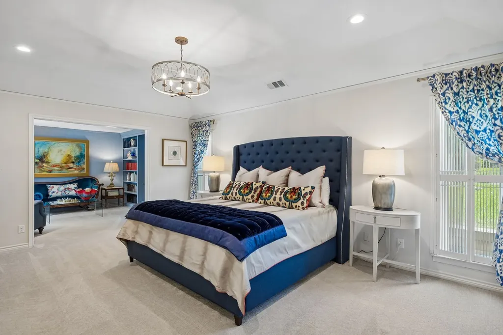 6829 Midcrest Drive Dallas TX 75254