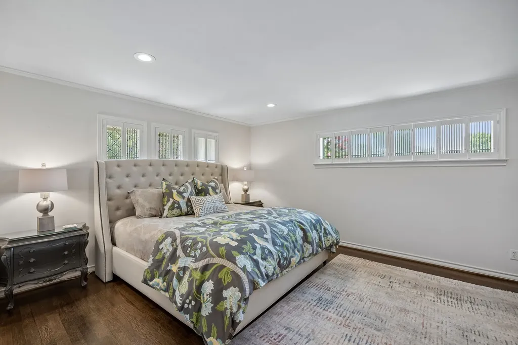 6829 Midcrest Drive Dallas TX 75254