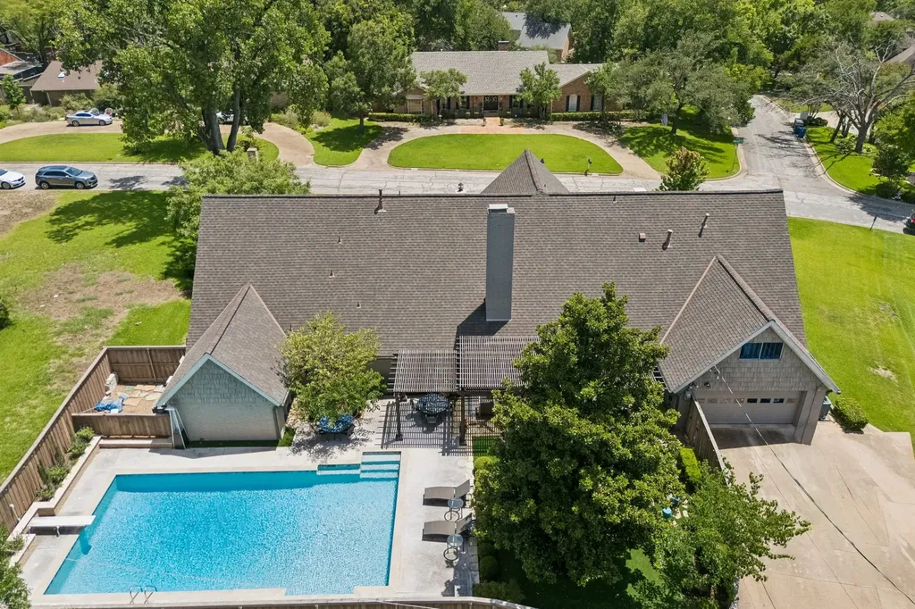 6829 Midcrest Drive Dallas TX 75254
