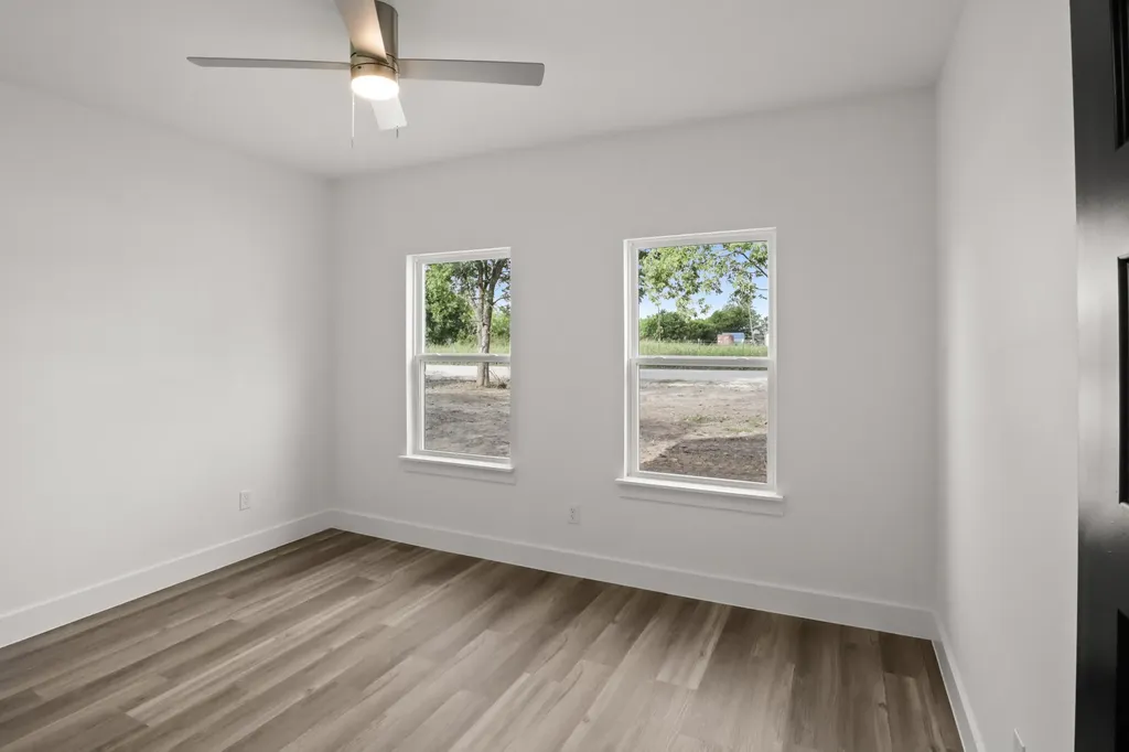 153 SW County Road 3020 Purdon TX 76679