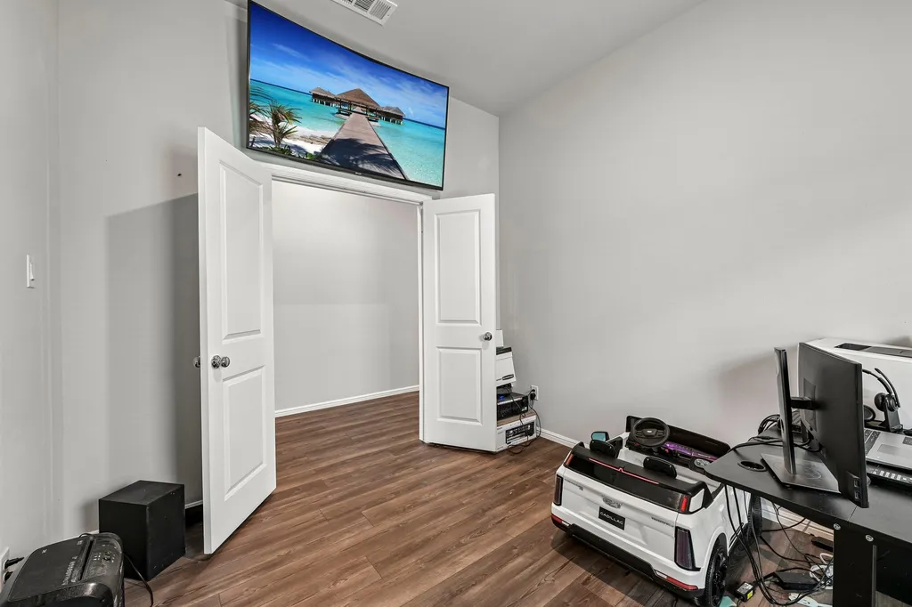 7550 Wild Mint Trail Venus TX 76084