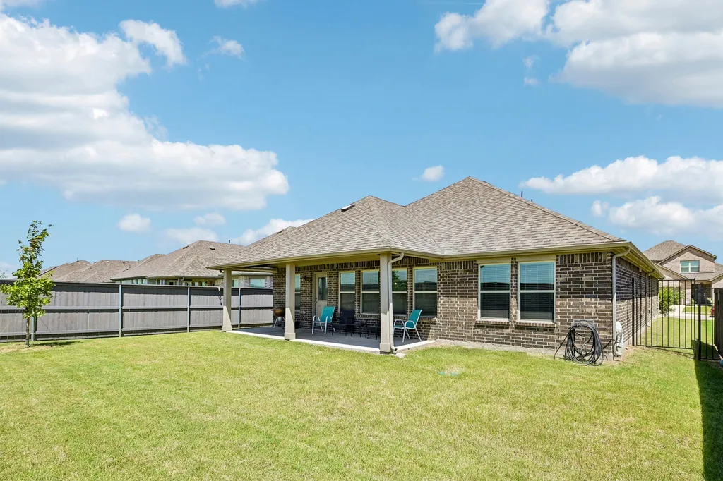 7550 Wild Mint Trail Venus TX 76084