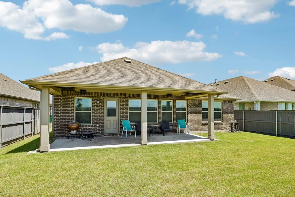 7550 Wild Mint Trail Venus TX 76084