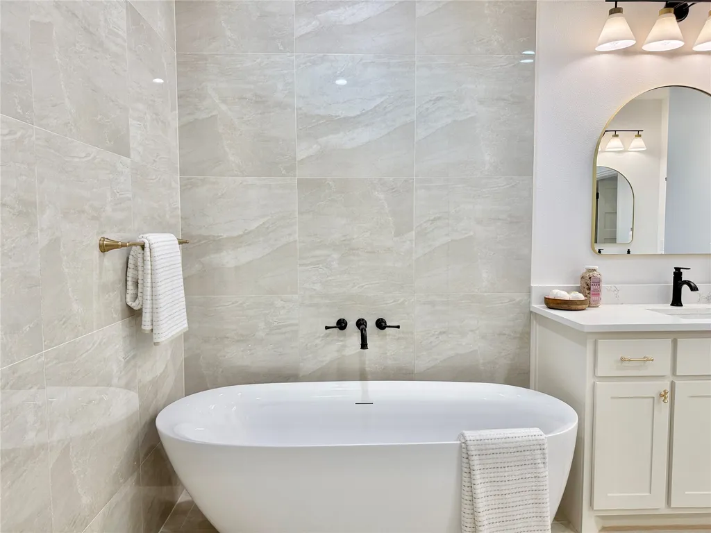 275 Christine's Way Bluff Dale TX 76433