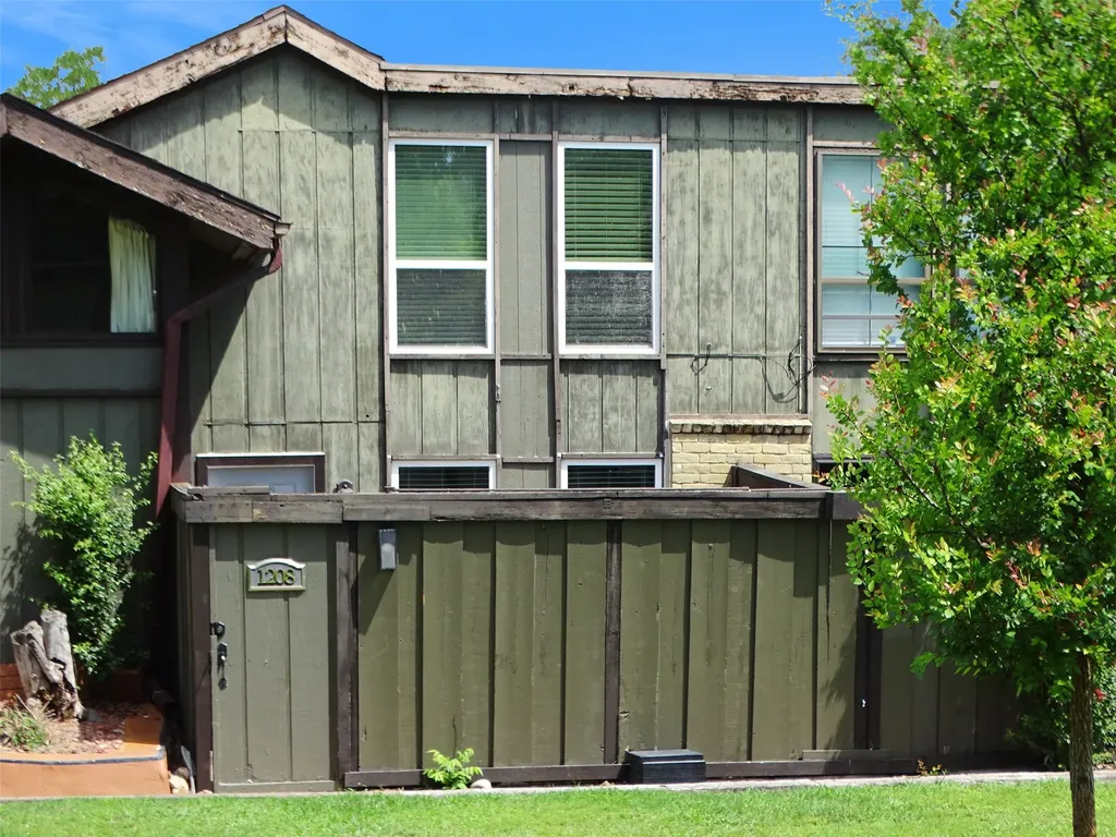 4628 Country Creek Drive Dallas TX 75236