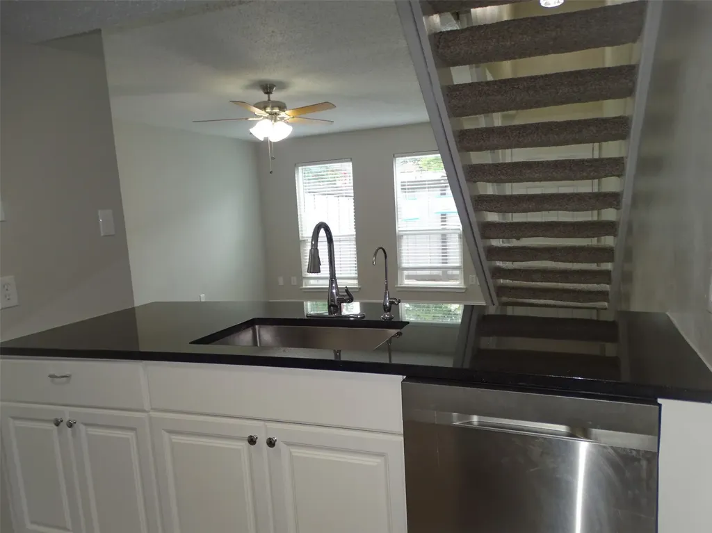 4628 Country Creek Drive Dallas TX 75236