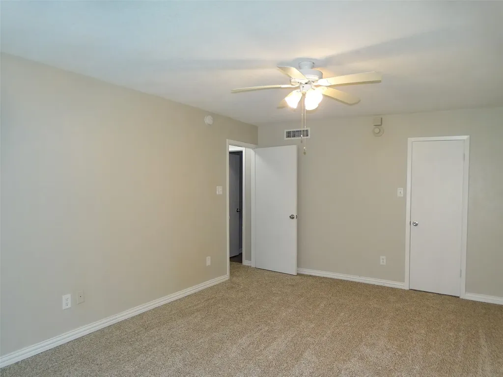 4628 Country Creek Drive Dallas TX 75236