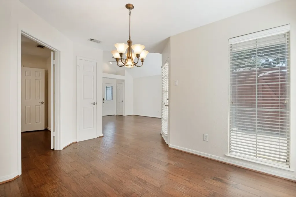 18131 Whispering Gables Lane Dallas TX 75287