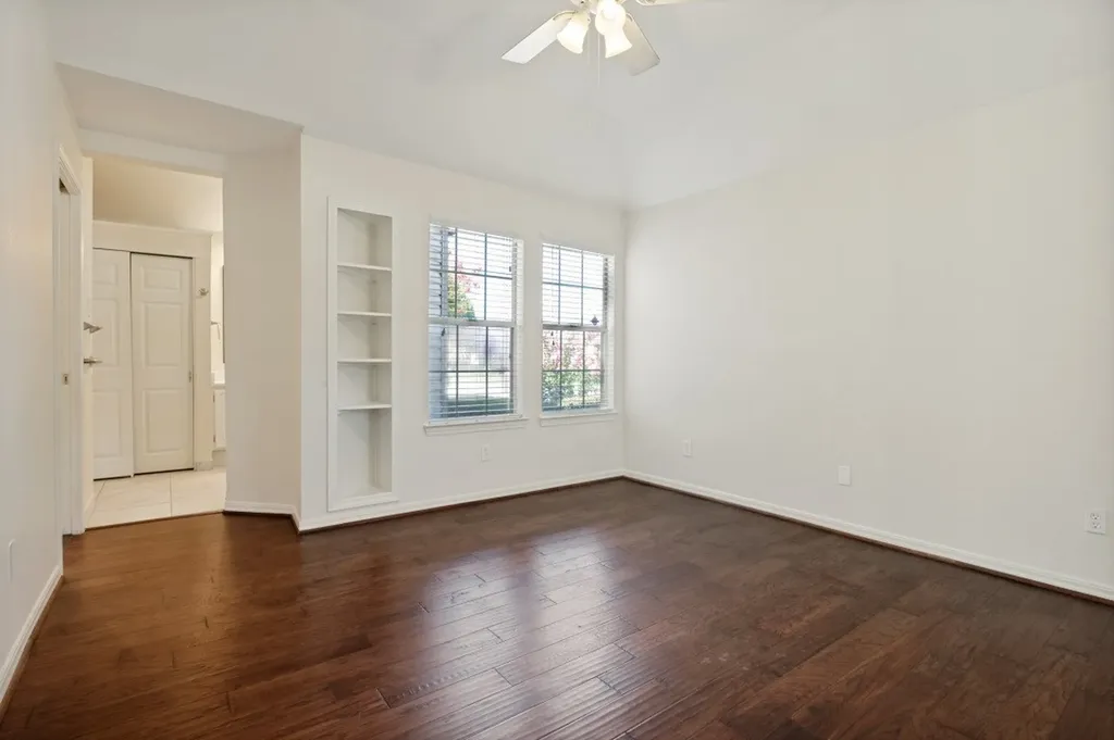 18131 Whispering Gables Lane Dallas TX 75287