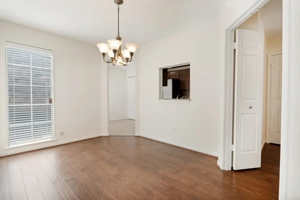 18131 Whispering Gables Lane Dallas TX 75287
