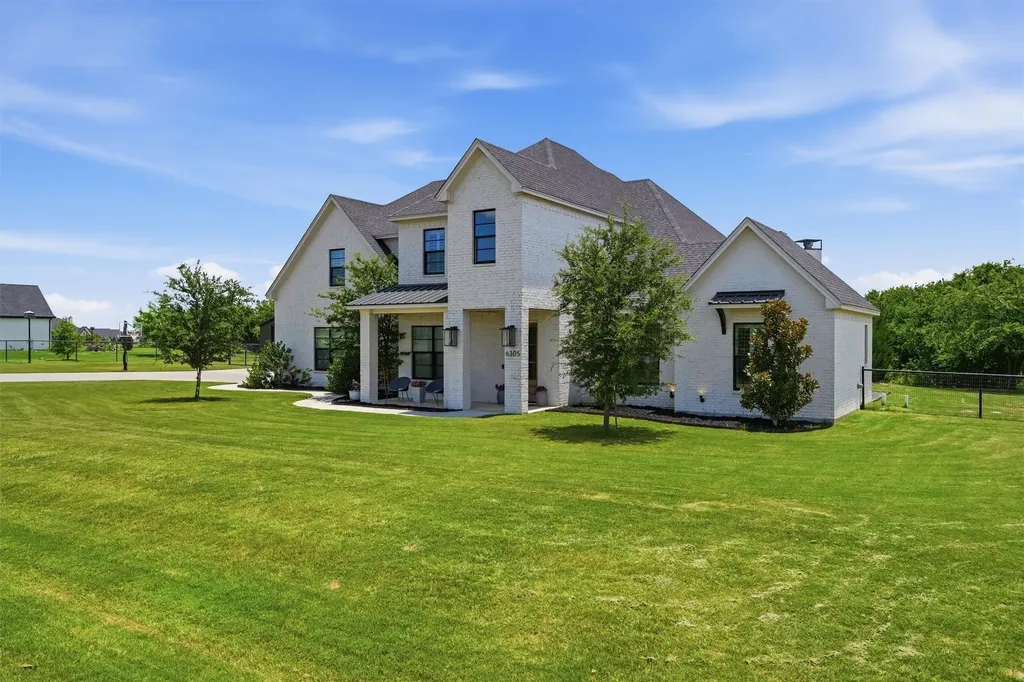 6305 Ursa Way Godley TX 76044