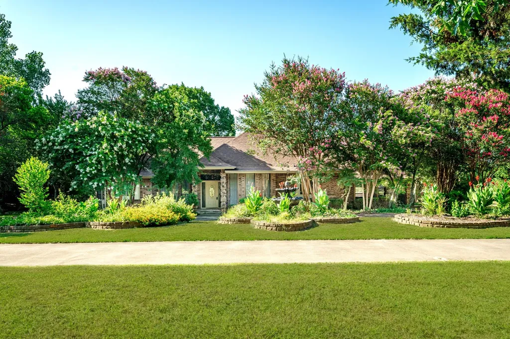 999 W Forest Grove Road Lucas TX 75002
