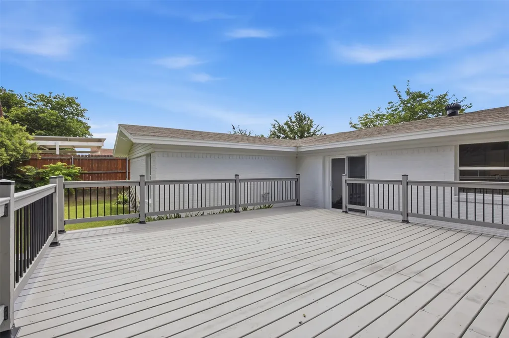 3543 Cloverdale Lane Farmers Branch TX 75234