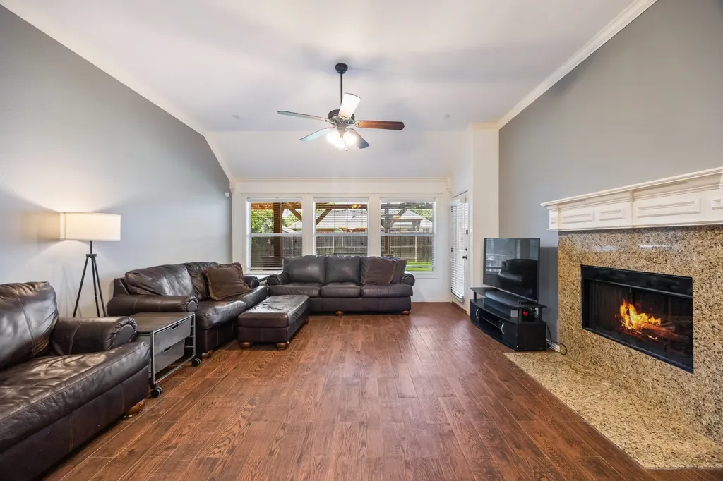 5428 Post Ridge Drive Fort Worth TX 76123