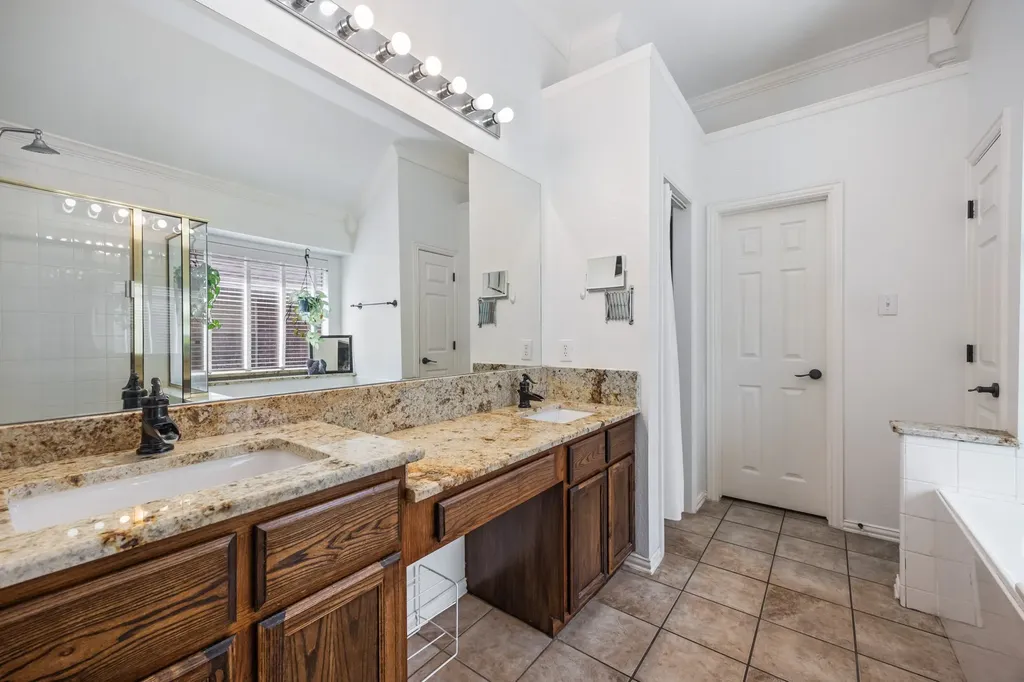 5428 Post Ridge Drive Fort Worth TX 76123