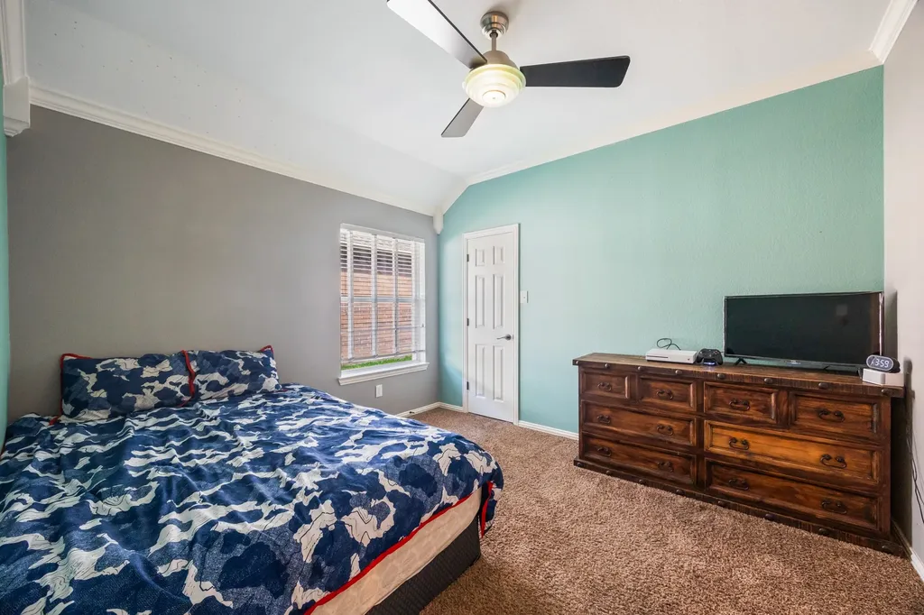 5428 Post Ridge Drive Fort Worth TX 76123