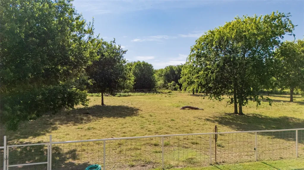 6388 Fm 2071 Gainesville TX 76240