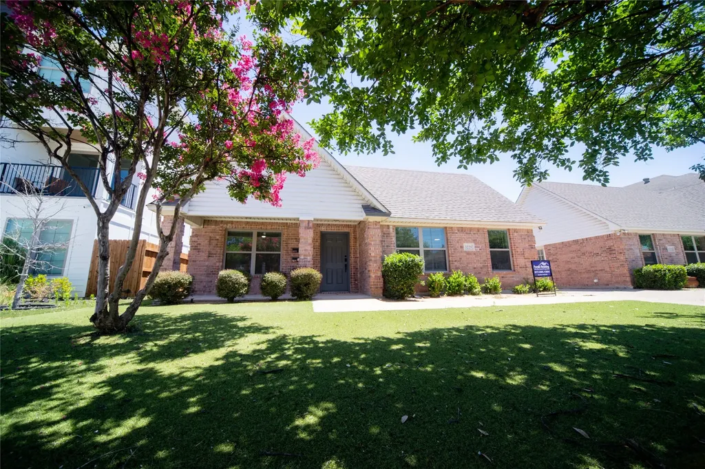 3233 S University Drive Fort Worth TX 76109