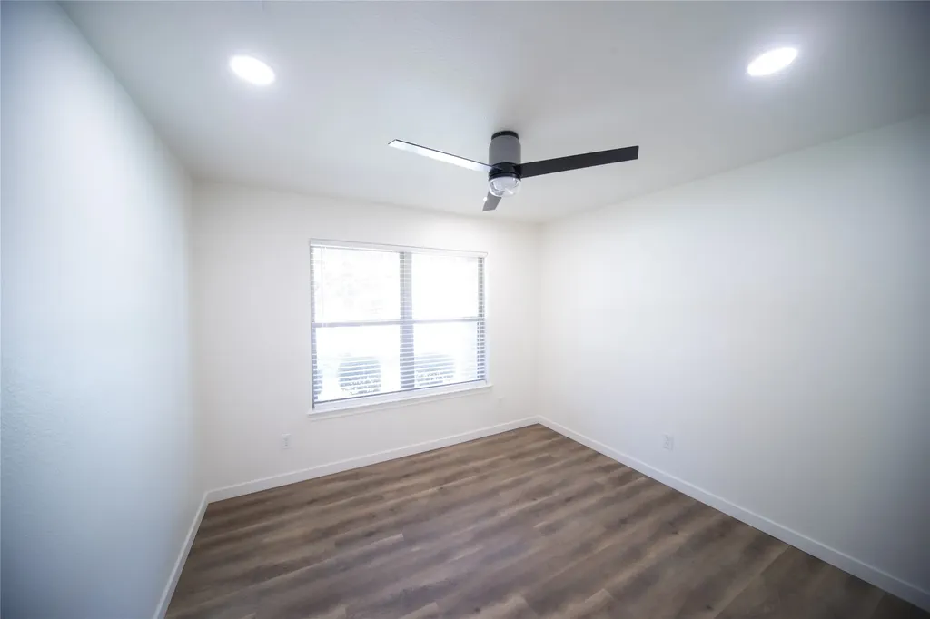 3233 S University Drive Fort Worth TX 76109