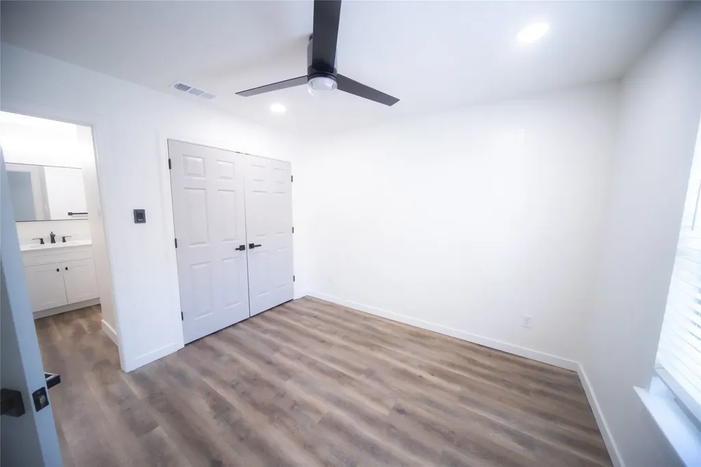 3233 S University Drive Fort Worth TX 76109