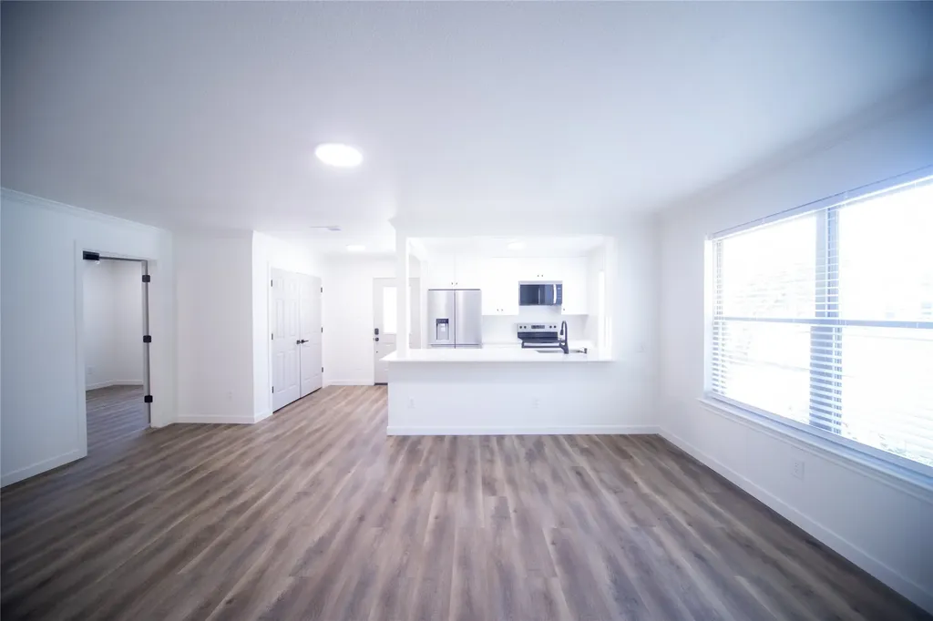 3233 S University Drive Fort Worth TX 76109