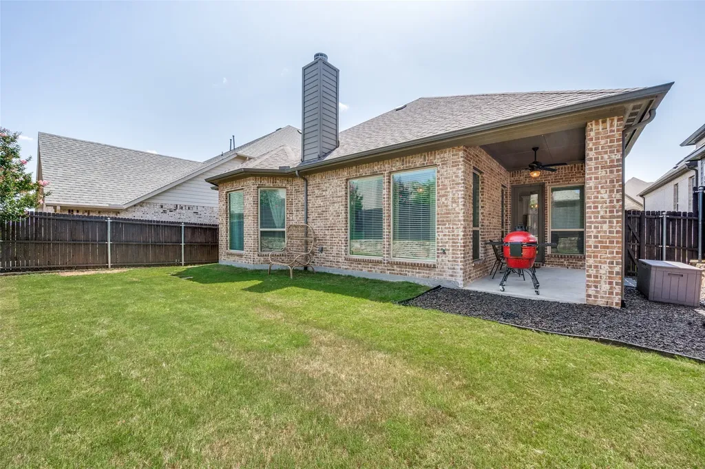 2708 Woodpoint Road Lewisville TX 75067