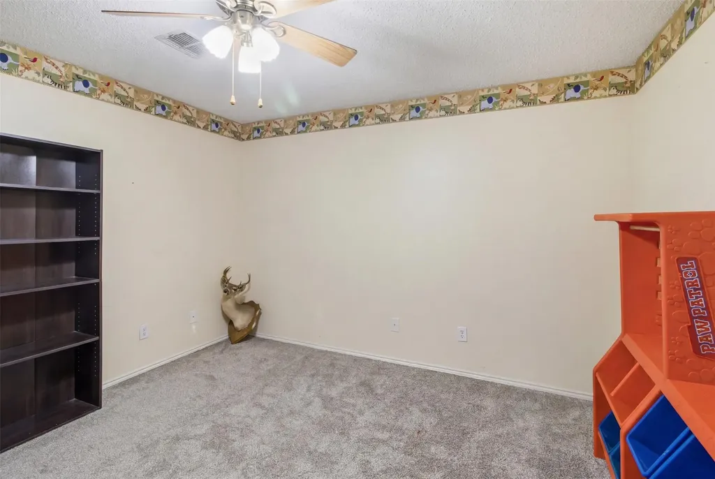 2955 Celian Drive Grand Prairie TX 75052