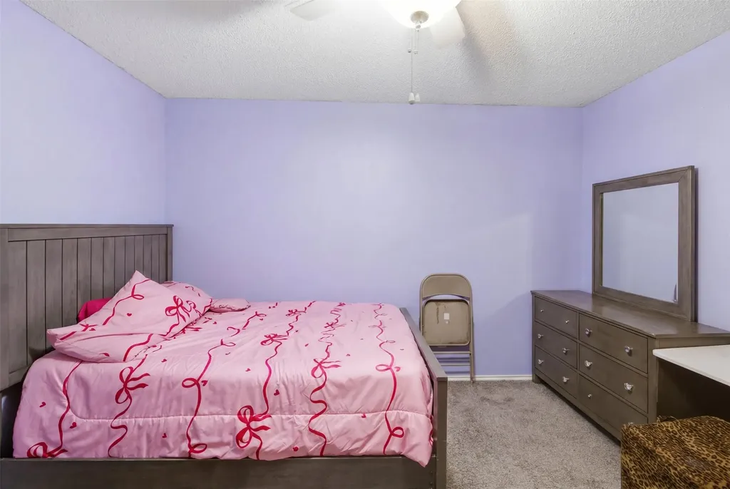 2955 Celian Drive Grand Prairie TX 75052
