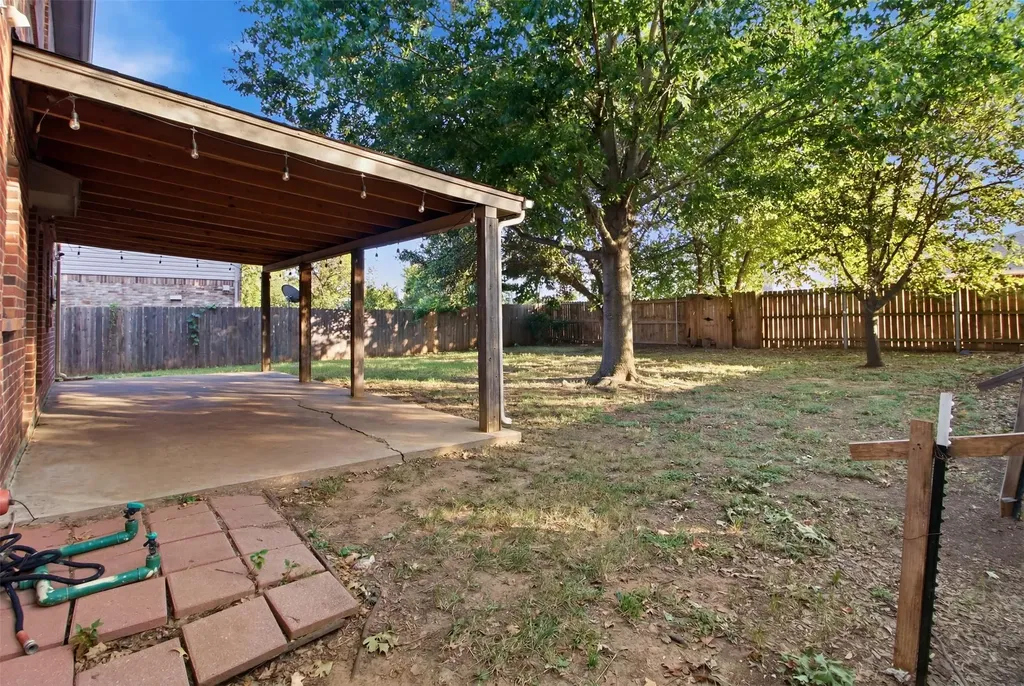 2955 Celian Drive Grand Prairie TX 75052