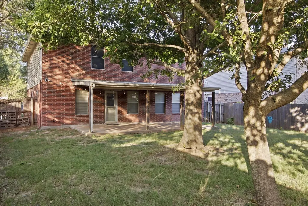 2955 Celian Drive Grand Prairie TX 75052