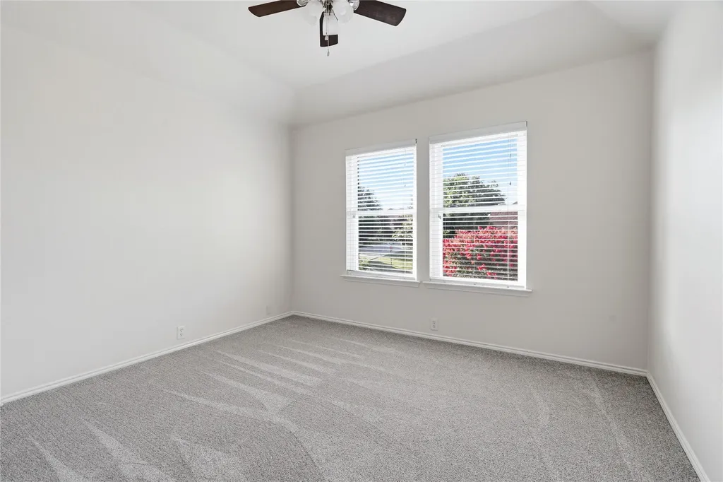 1007 Dover Heights Trail Mansfield TX 76063