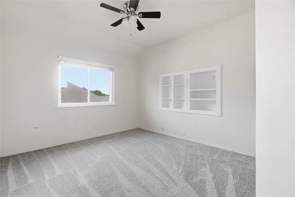 1007 Dover Heights Trail Mansfield TX 76063