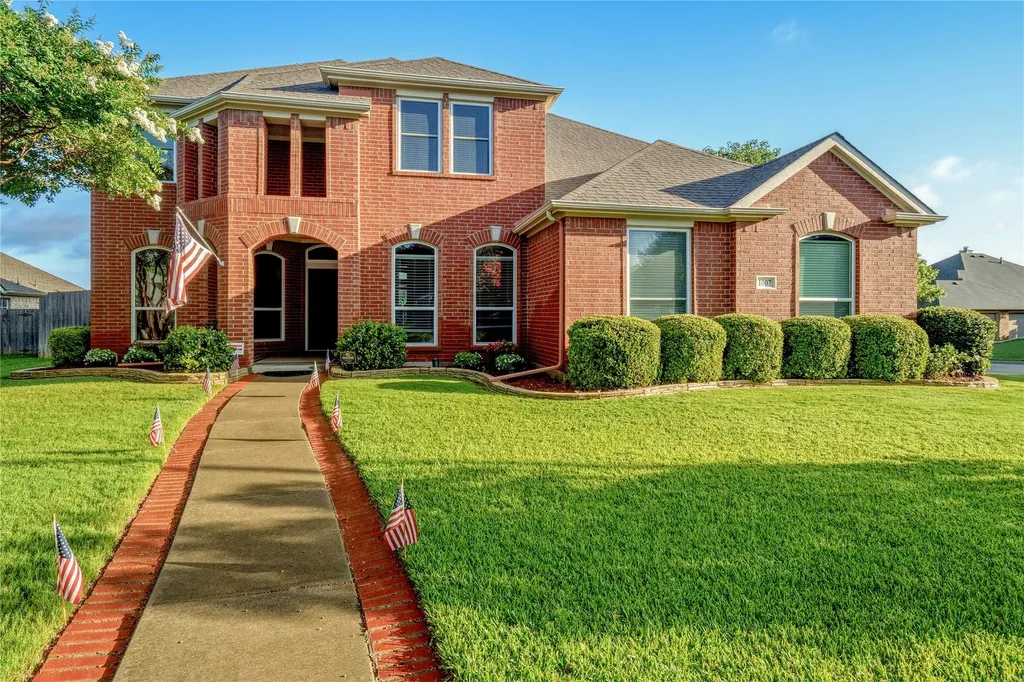 1007 Dover Heights Trail Mansfield TX 76063
