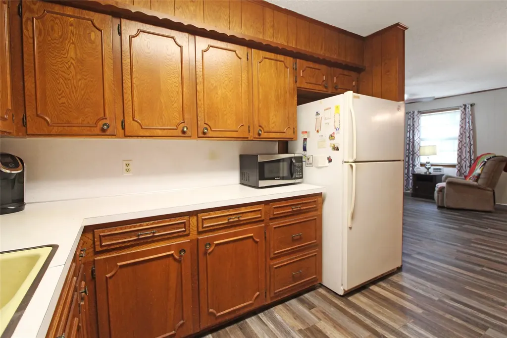 8769 S Fm 148 Scurry TX 75158