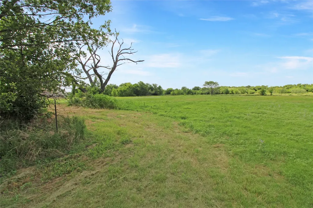 8769 S Fm 148 Scurry TX 75158