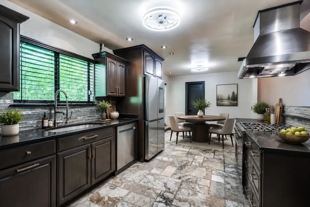 18636 Crownover Court Dallas TX 75252