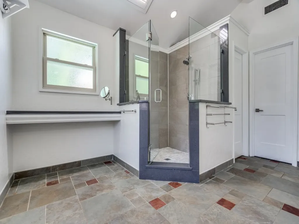 18636 Crownover Court Dallas TX 75252