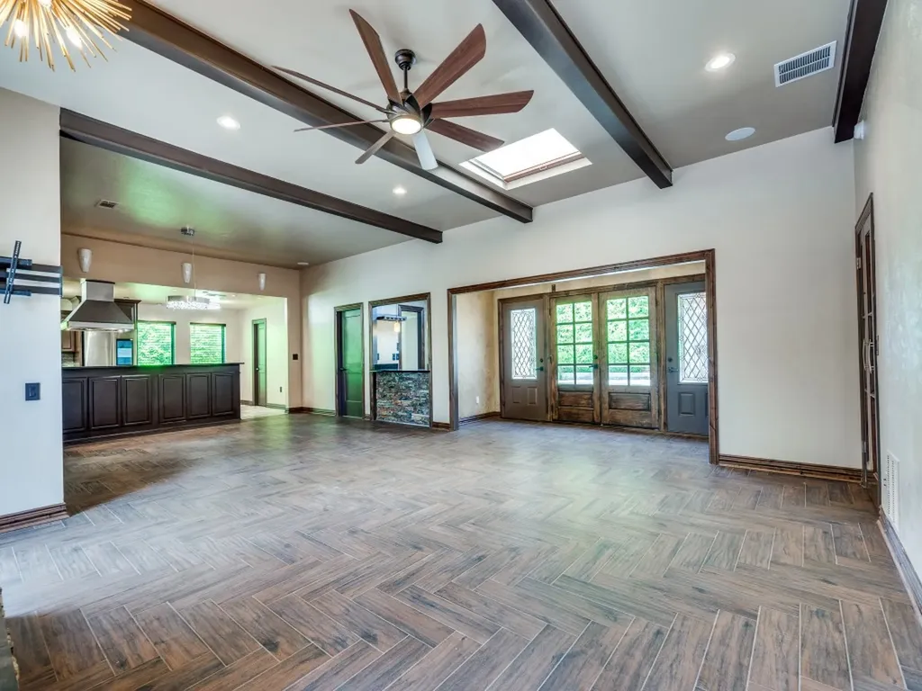 18636 Crownover Court Dallas TX 75252