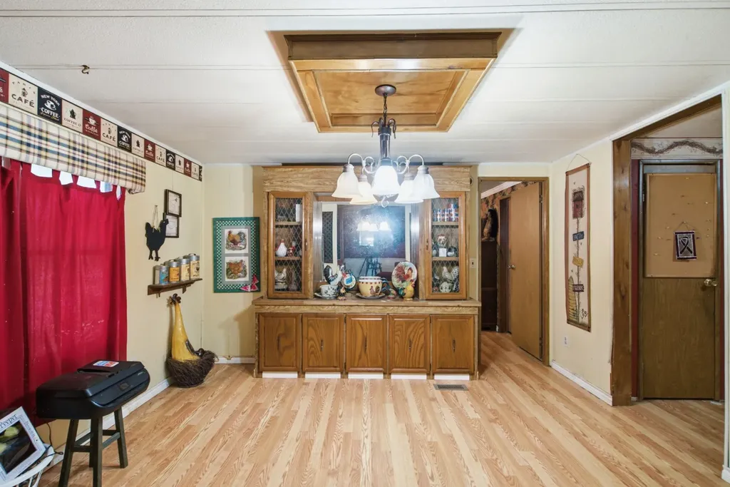 816 W Ayers Avenue De Leon TX 76444