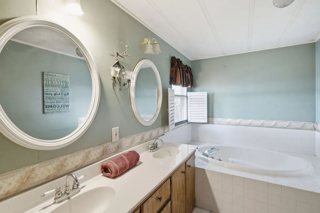 816 W Ayers Avenue De Leon TX 76444
