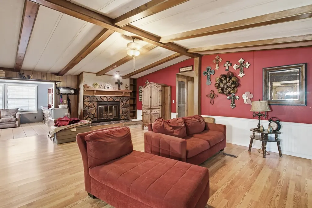 816 W Ayers Avenue De Leon TX 76444
